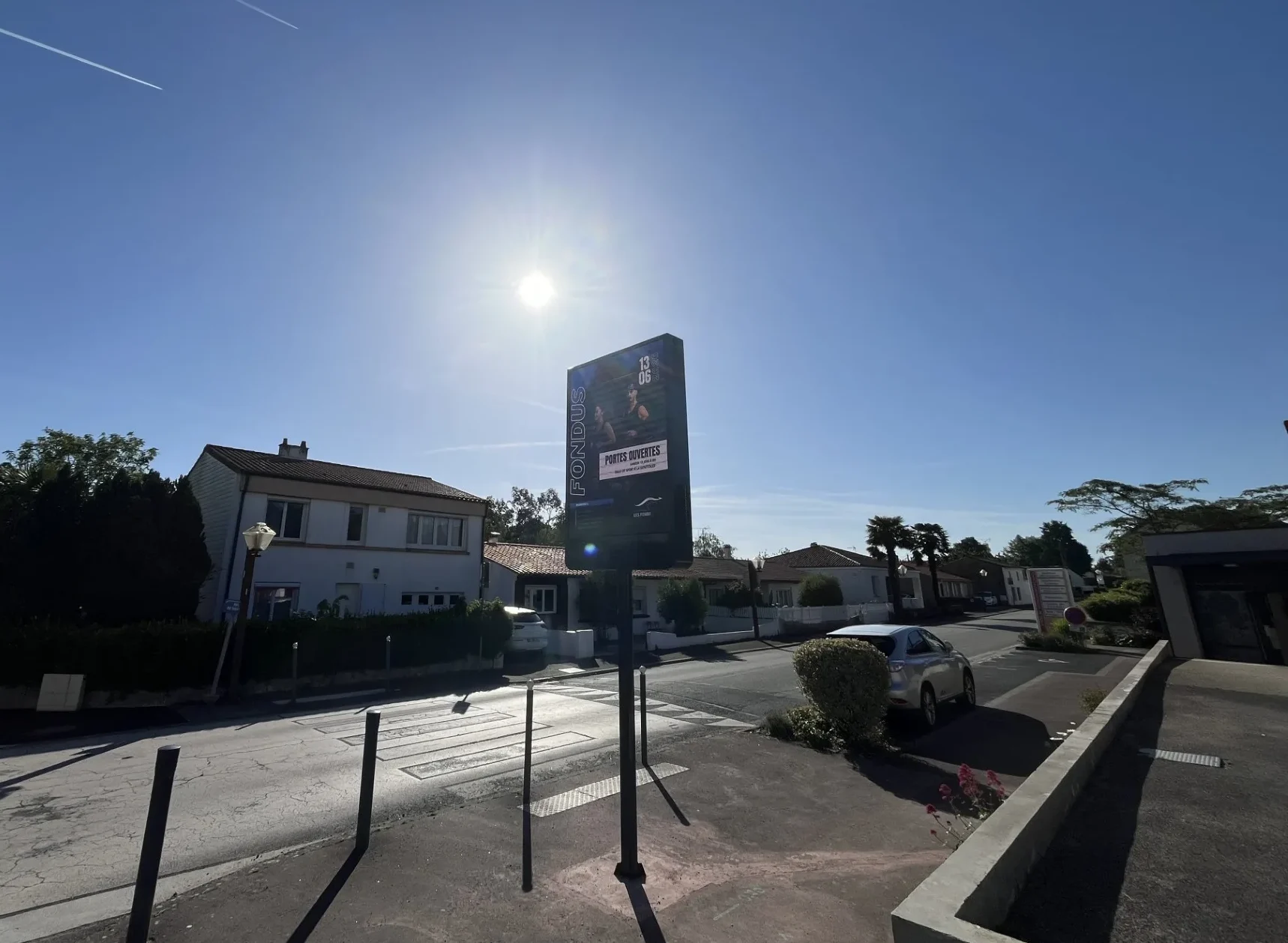 Panneau numérique sur mat